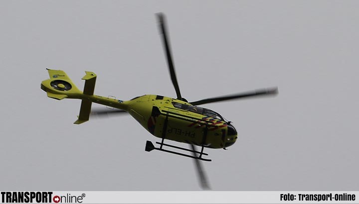 A67 richting Eindhoven dicht na ongeval, traumahelikopter geland